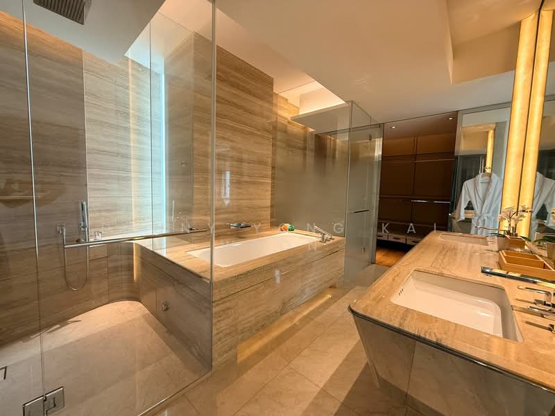 Ardmore Residence, 7 Ardmore Park, 4 Bedrooms, 3,186 sqft, Condominium For Rent, by Danny Yong Kai Woon, 500145997 - Bathroom - PropertyGuru.com.sg
