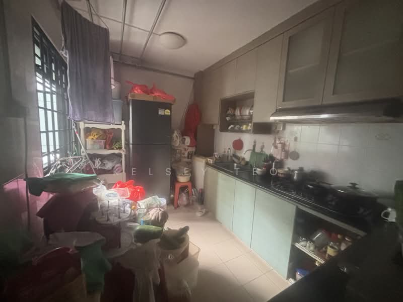 672B Klang Lane, 672B Klang Lane, 2 Bedrooms, 1,130 sqft, HDB Flat For Rent, by Kelsey Teo, 500146007 - Kitchen - PropertyGuru.com.sg