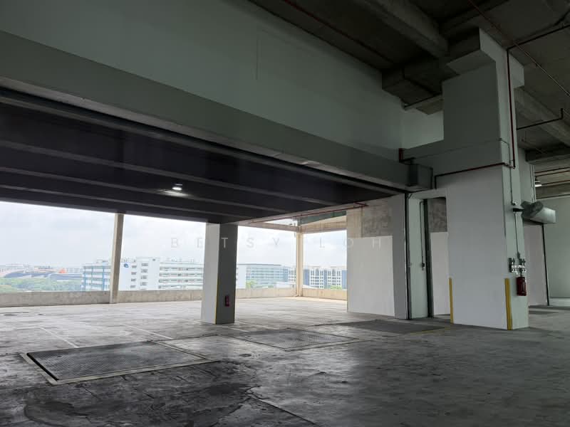 Warehouse Near Changi Airport - 8m Clear Height & 9 Dedicated Bays, Changi Airport / Changi Village, 40,000 sqft, Warehouse For Rent, by Betsy Loh, 500146009 - Car Park - CommercialGuru.com.sg