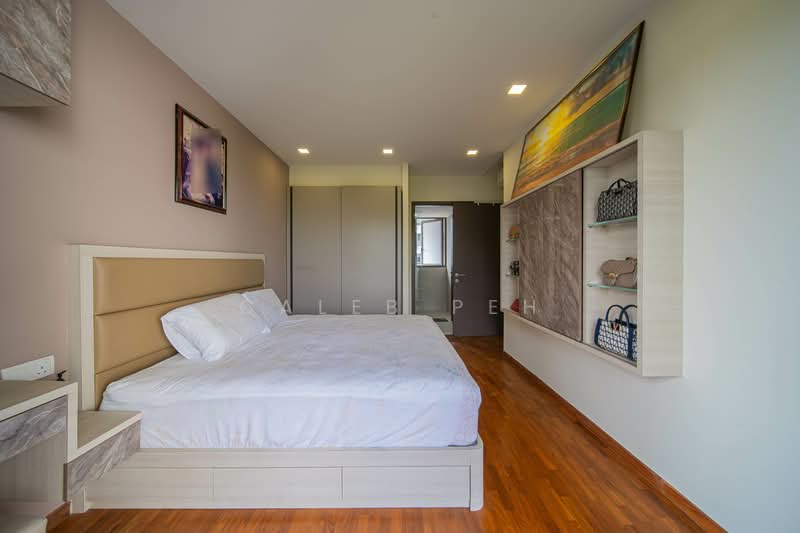 Vue 8 Residence, Pasir Ris Heights, 4 Bedrooms, 1,313 sqft, Condominium For Sale, by Caleb Peh, 500146012 - Master Bedroom - PropertyGuru.com.sg