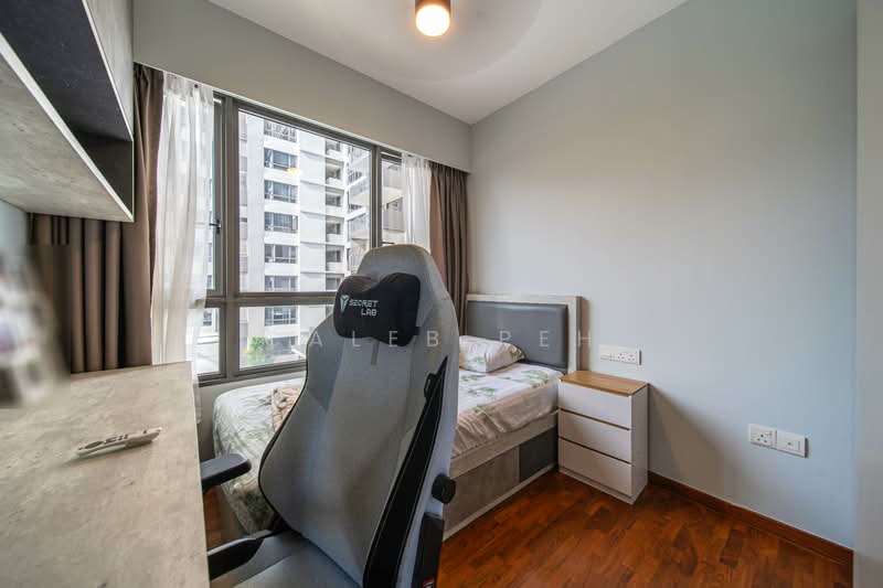 Vue 8 Residence, Pasir Ris Heights, 4 Bedrooms, 1,313 sqft, Condominium For Sale, by Caleb Peh, 500146012 - Common Bedroom 1 - PropertyGuru.com.sg