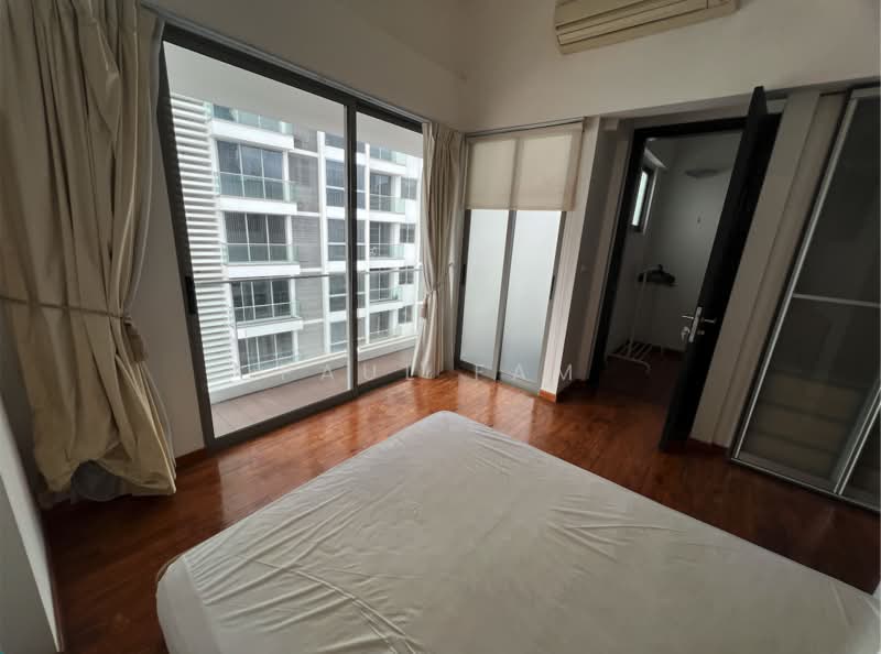 Robertson Edge, 18 Tong Watt Road, 1 Bedroom, 872 sqft, Apartment For Rent, by Paul Fam, 500146019 - Bedroom - PropertyGuru.com.sg