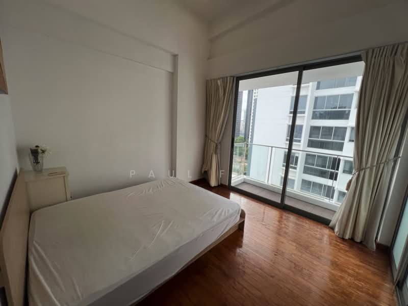 Robertson Edge, 18 Tong Watt Road, 1 Bedroom, 872 sqft, Apartment For Rent, by Paul Fam, 500146019 - Bedroom - PropertyGuru.com.sg