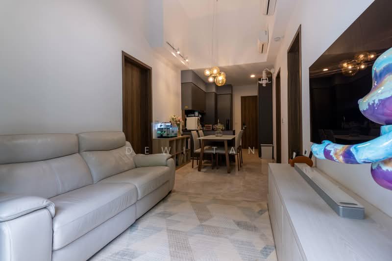 Daintree Residence, 11D Toh Tuck Road, 2 Bedrooms, 667 sqft, Condominium For Sale, by Dewi Tan, 500146022 - Living Room - PropertyGuru.com.sg