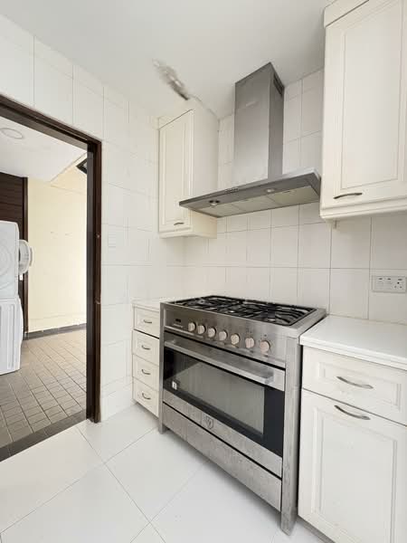 The Draycott, 50 Draycott Park, 4 Bedrooms, 2,788 sqft, Condominium For Rent, by James Tay, 500146030 - Kitchen - PropertyGuru.com.sg