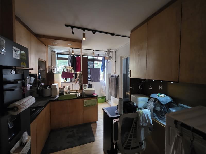 76 Bedok North Road, 76 Bedok North Road, 2 Bedrooms, 634 sqft, HDB Flat For Sale, by Yap Chin Chuan, 500146031 - Kitchen - PropertyGuru.com.sg