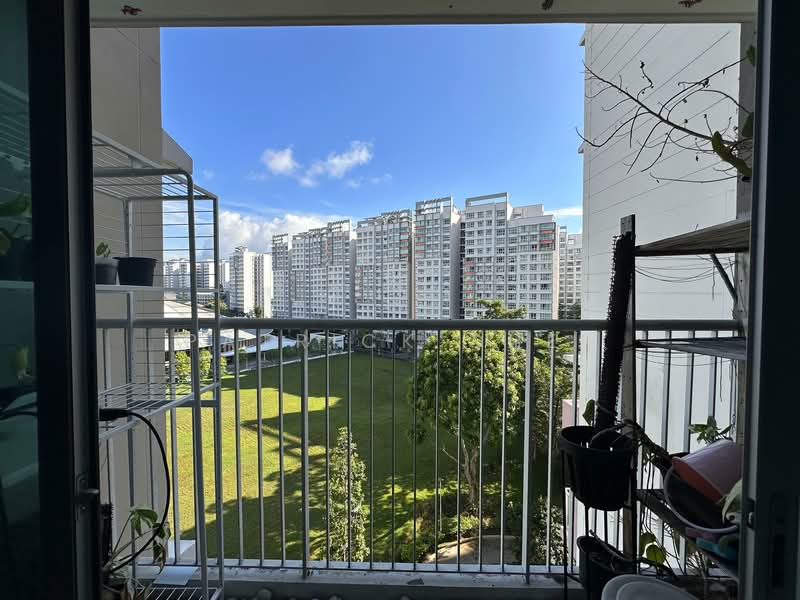 624A Punggol Central, 624A Punggol Central, 3 Bedrooms, 1,022 sqft, HDB Flat For Sale, by Patrick Chee, 500146036 - Balcony - PropertyGuru.com.sg