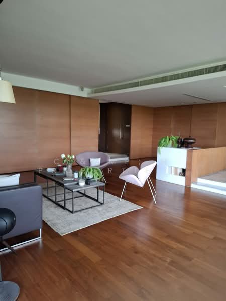 Nassim Mansion, 40 Nassim Hill, 4 Bedrooms, 3,520 sqft, Apartment For Rent, by WENDY, 500146037 - Living Room - PropertyGuru.com.sg
