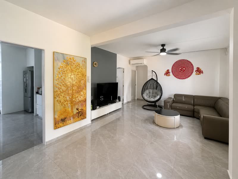 209 Petir Road, 209 Petir Road, 3 Bedrooms, 1,163 sqft, HDB Flat For Sale, by ARTHUR, 500146049 - Living Room - PropertyGuru.com.sg