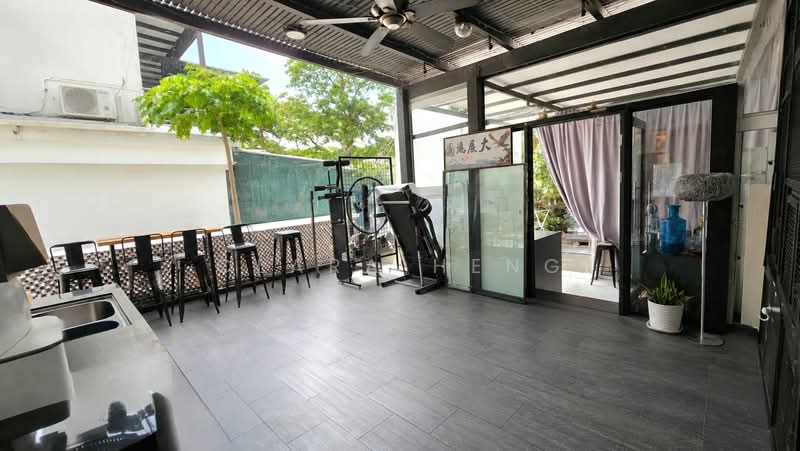 💲Rare Multi-Gen Huge Semi-D near Mall Buses Schs, etc. Large living spaces with further potential, Canberra | Sembawang | Yishun, 5 Bedrooms, 4,000 sqft, Semi-Detached House For Sale, by Clara Heng, 500146050 - Private Dining - PropertyGuru.com.sg