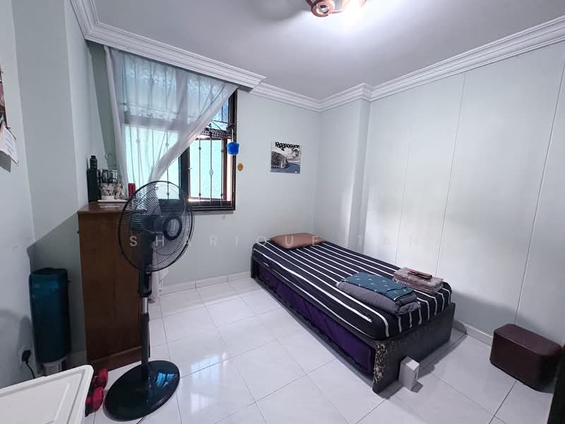 359C Admiralty Drive, 359C Admiralty Drive, 3 Bedrooms, 1,023 sqft, HDB Flat For Sale, by Sharique Tan, 500146066 - Bedroom - PropertyGuru.com.sg