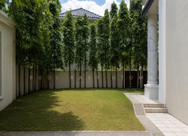 Holland Grove, 3 Holland Grove View, 4 Bedrooms, 3,600 sqft, Semi-Detached House For Sale, by Budi Rayy Utomo, 500146070 - Exterior - PropertyGuru.com.sg