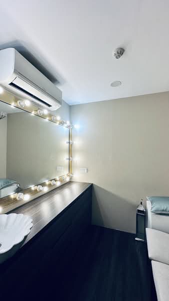 Tyrwhitt Road, , 4,000 sqft, Food & Beverage For Rent, by Eirene Phua, 500146077 - Dressing Room - CommercialGuru.com.sg
