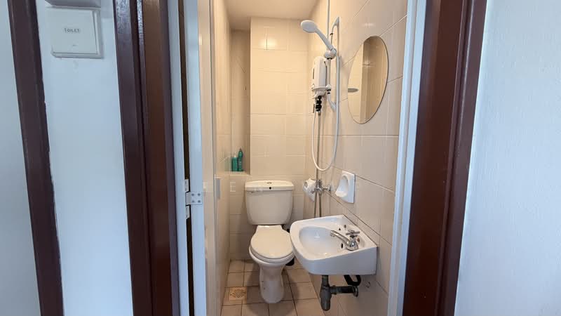 Summerdale, 6 Boon Lay Drive, Room Rental, 150 sqft, Condominium For Rent, by Leen Yap, 500146089 - PropertyGuru.com.sg