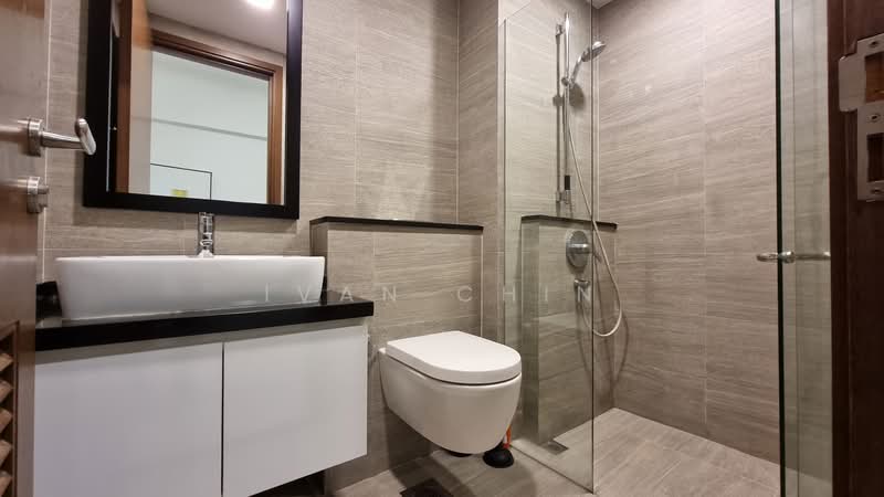 Shamrock Villas, Namly Place, 5 Bedrooms, 6,178 sqft, Cluster House For Rent, by Ivan Chin, 500146092 - Bathroom - PropertyGuru.com.sg