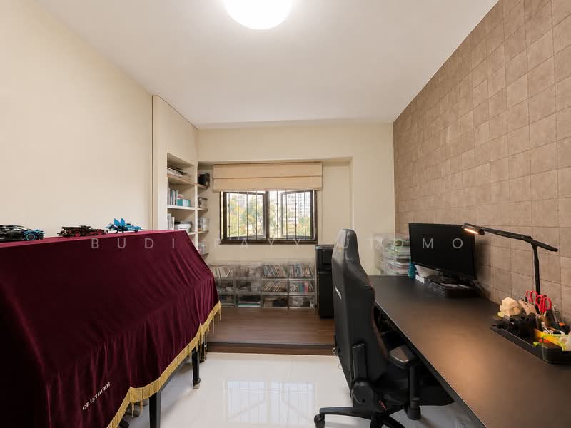 26D Jalan Membina, 26D Jalan Membina, 3 Bedrooms, 969 sqft, HDB Flat For Sale, by Budi Rayy Utomo, 500146094 - Study - PropertyGuru.com.sg