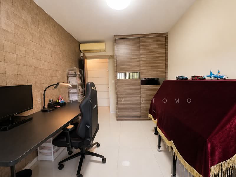 26D Jalan Membina, 26D Jalan Membina, 3 Bedrooms, 969 sqft, HDB Flat For Sale, by Budi Rayy Utomo, 500146094 - Study - PropertyGuru.com.sg