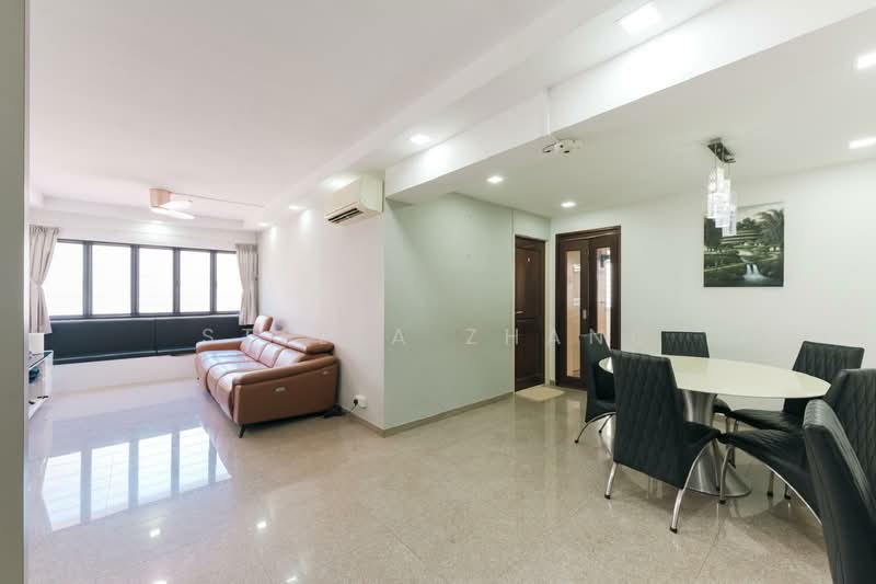 619 Choa Chu Kang North 7, 619 Choa Chu Kang North 7, 3 Bedrooms, 1,152 sqft, HDB Flat For Sale, by Stella Zhang, 500146107 - Living Room - PropertyGuru.com.sg