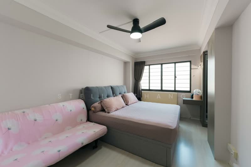 619 Choa Chu Kang North 7, 619 Choa Chu Kang North 7, 3 Bedrooms, 1,152 sqft, HDB Flat For Sale, by Stella Zhang, 500146107 - Bedroom - PropertyGuru.com.sg