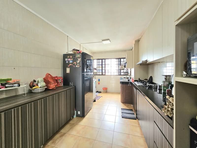 471 Ang Mo Kio Avenue 10, 471 Ang Mo Kio Avenue 10, 2 Bedrooms, 721 sqft, HDB Flat For Sale, by Hassan Bin Jaafar, 500146110 - Kitchen - PropertyGuru.com.sg