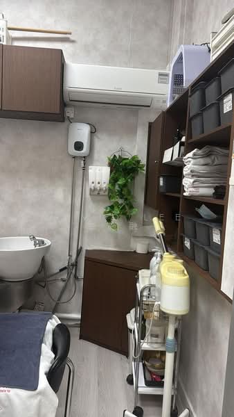 Gardens at Bishan shop, sin ming walk, 138 sqft, Shop / Shophouse For Rent, by David Lee 李施融, 500146116 - Interior - CommercialGuru.com.sg