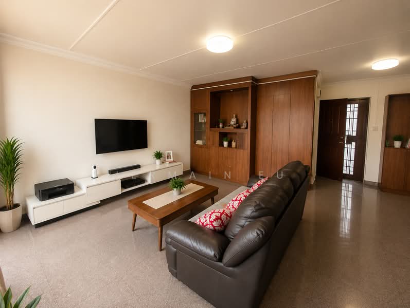 121 Rivervale Drive, 121 Rivervale Drive, 3 Bedrooms, 1,184 sqft, HDB Flat For Sale, by Jermain Eu, 500146142 - Living Room - PropertyGuru.com.sg