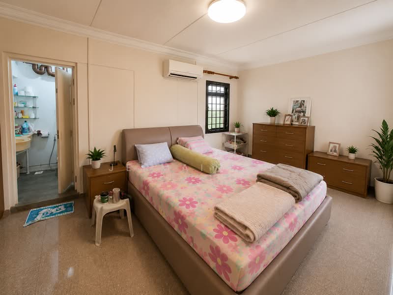 121 Rivervale Drive, 121 Rivervale Drive, 3 Bedrooms, 1,184 sqft, HDB Flat For Sale, by Jermain Eu, 500146142 - Bedroom - PropertyGuru.com.sg