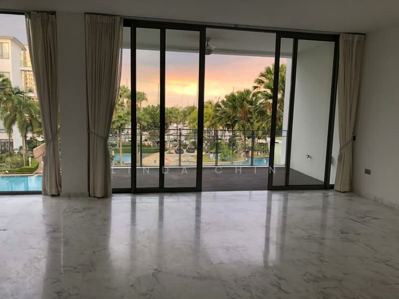 Marina Collection, 13 Cove Drive, 4 Bedrooms, 2,185 sqft, Condominium For Sale, by Linda Chin, 500146148 - Balcony - PropertyGuru.com.sg