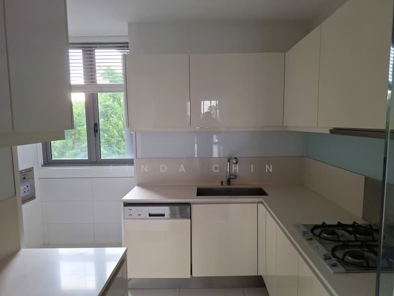Marina Collection, 13 Cove Drive, 4 Bedrooms, 2,185 sqft, Condominium For Sale, by Linda Chin, 500146148 - Kitchen - PropertyGuru.com.sg