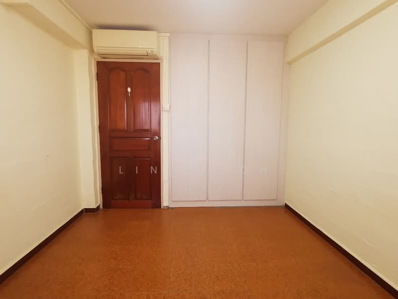 204 Toa Payoh North, 204 Toa Payoh North, 3 Bedrooms, 936 sqft, HDB Flat For Sale, by Linda Toh, 500146150 - Bedroom - PropertyGuru.com.sg