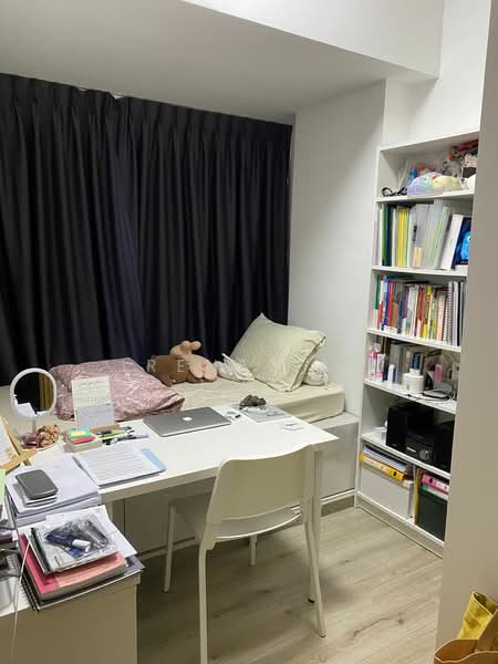 Coco Palms, 11 Pasir Ris Grove, 3 Bedrooms, 904 sqft, Condominium For Rent, by Irene Peh, 500146156 - Bedroom - PropertyGuru.com.sg