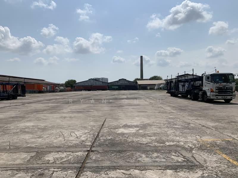 Concrete | Excellent Location @ Clementi Area, , 30,000 sqft, Land Only For Rent, by Ryan Chau, 500146174 - Exterior - CommercialGuru.com.sg