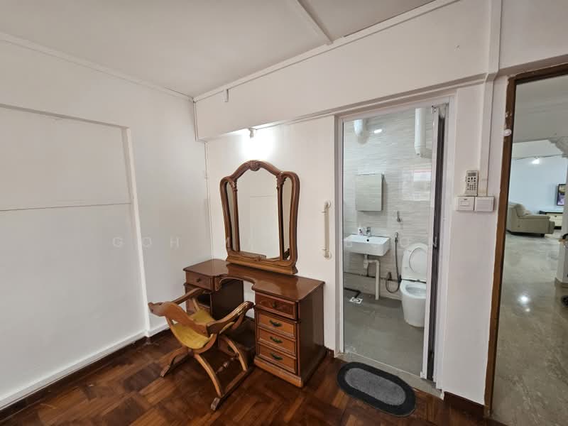 938 Tampines Avenue 5, 938 Tampines Avenue 5, 3 Bedrooms, 1,528 sqft, HDB Flat For Rent, by Goh Miah Boon, 500146183 - Bathroom - PropertyGuru.com.sg