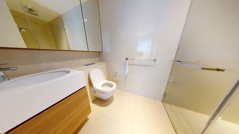 Echelon, 7 Alexandra View, 2 Bedrooms, 732 sqft, Condominium For Sale, by Joseph Khoo, 500146198 - Master Bathroom - PropertyGuru.com.sg