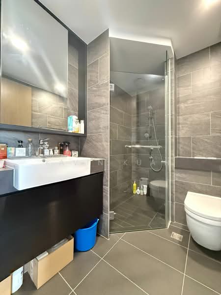 Affinity At Serangoon, 28 Serangoon North Avenue 1, 1 Bedroom, 474 sqft, Condominium For Sale, by Kavin Kuah, 500146202 - Bathroom - PropertyGuru.com.sg