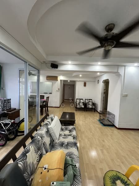 740 Woodlands Circle, 740 Woodlands Circle, 3 Bedrooms, 1,313 sqft, HDB Flat For Sale, by Tan Seng Soon, 500146214 - Living Room - PropertyGuru.com.sg