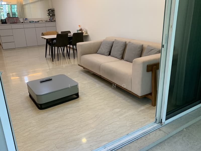 The Pearl @ Mount Faber, 3 Mount Faber Road, 3 Bedrooms, 1,389 sqft, Condominium For Rent, by Lena Ng, 500146234 - Living Room - PropertyGuru.com.sg