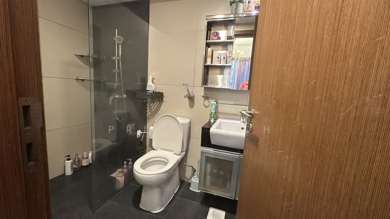 Parc Elegance, 15 Telok Kurau Road, 4 Bedrooms, 1,539 sqft, Condominium For Rent, by Prissy Poh, 500146246 - Bathroom - PropertyGuru.com.sg