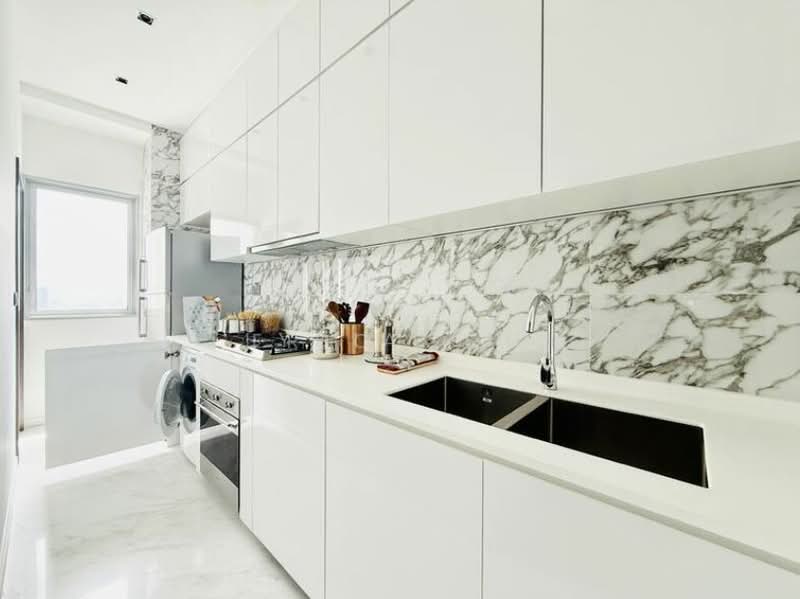 Queens Peak, 1 Dundee Road, 5 Bedrooms, 4,715 sqft, Condominium For Sale, by Lydia Shi, 500146265 - Kitchen - PropertyGuru.com.sg