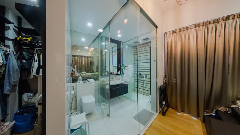 The Cape, 25 Amber Road, 1 Bedroom, 657 sqft, Apartment For Sale, by Ladyy Claire, 500146268 - Bathroom - PropertyGuru.com.sg