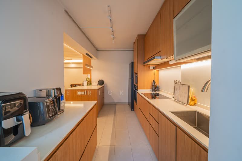 685B Jurong West Street 64, 685B Jurong West Street 64, 3 Bedrooms, 1,227 sqft, HDB Flat For Sale, by Derrick Dang, 500146277 - PropertyGuru.com.sg