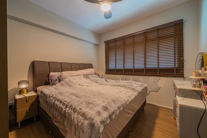 685B Jurong West Street 64, 685B Jurong West Street 64, 3 Bedrooms, 1,227 sqft, HDB Flat For Sale, by Derrick Dang, 500146277 - PropertyGuru.com.sg