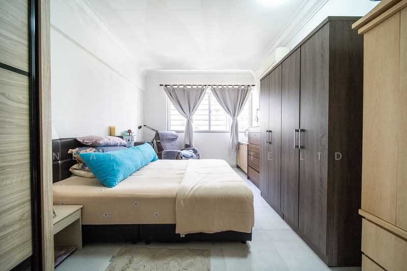 162 Tampines Street 12, 162 Tampines Street 12, 3 Bedrooms, 1,432 sqft, HDB Flat For Sale, by CHIA HOE YIN, 500146279 - Bedroom - PropertyGuru.com.sg