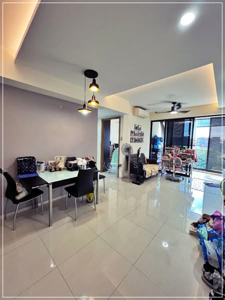Westwood Residences EC, 180 Westwood Avenue, 3 Bedrooms, 1,033 sqft, Executive Condominium For Rent, by Tobio Sim, 500146280 - Living Room - PropertyGuru.com.sg