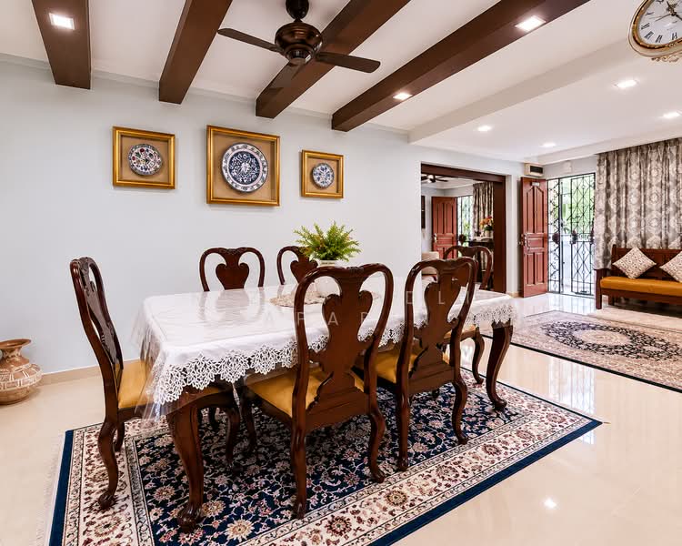 454 Tampines Street 42, 454 Tampines Street 42, 4 Bedrooms, 1,615 sqft, HDB Flat For Sale, by Nizam Adli Saparin, 500146283 - Dining Room - PropertyGuru.com.sg