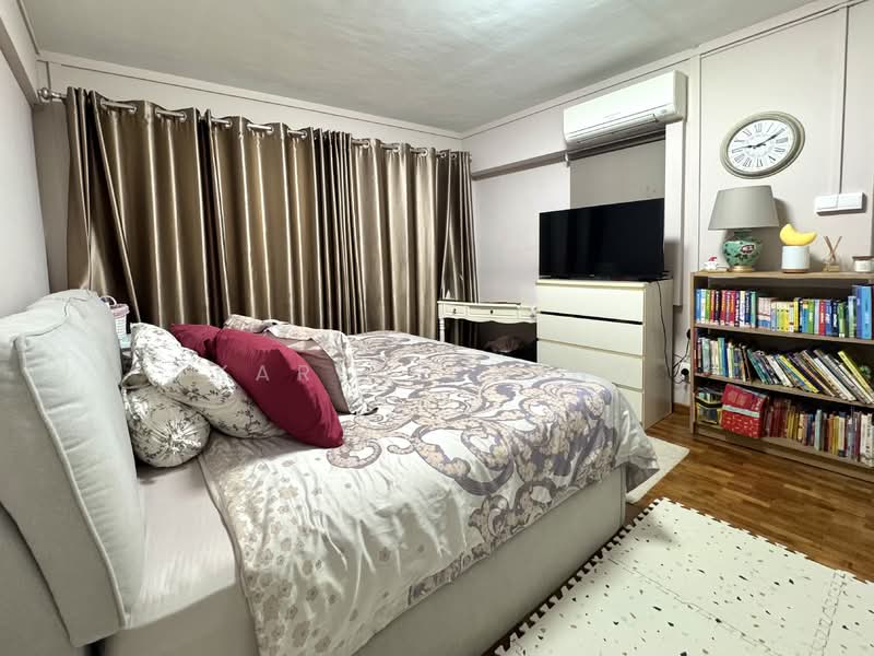 764 Choa Chu Kang North 5, 764 Choa Chu Kang North 5, 4 Bedrooms, 1,550 sqft, HDB Flat For Sale, by Karen Cheng, 500146304 - Bedroom - PropertyGuru.com.sg