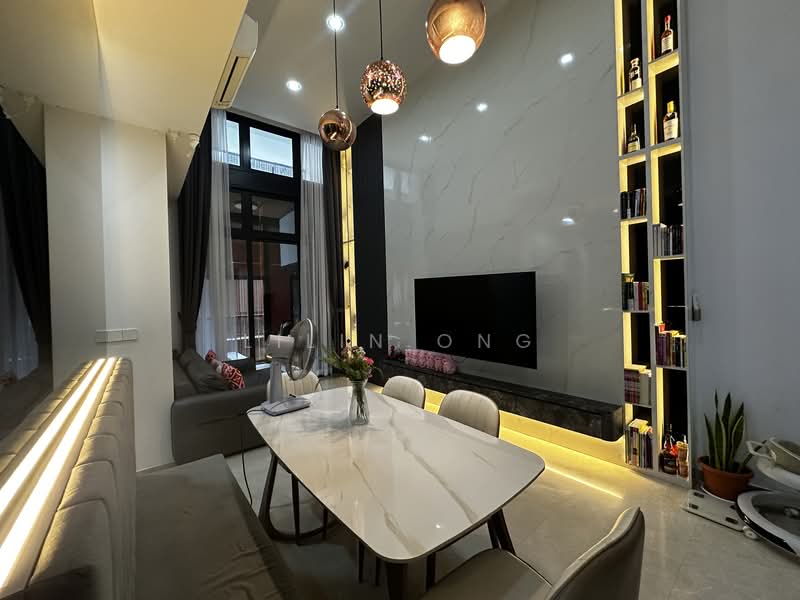 Daintree Residence, 11D Toh Tuck Road, 3 Bedrooms, 1,206 sqft, Condominium For Sale, by Lilin Ong, 500146306 - Living Room - PropertyGuru.com.sg