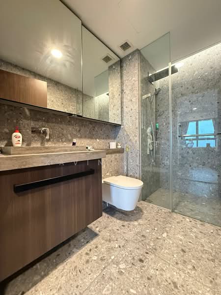 One Pearl Bank, 1 Pearl Bank, 1 Bedroom, 431 sqft, Condominium For Sale, by Kavin Kuah, 500146312 - Bathroom - PropertyGuru.com.sg