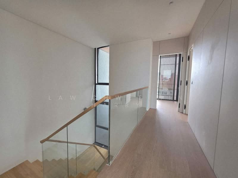 Thomson Ridge Semi-Detached, Thomson Ridge, 7 Bedrooms, 4,412 sqft, Semi-Detached House For Rent, by Law Chwee Hin Harry, 500146336 - Interior - PropertyGuru.com.sg
