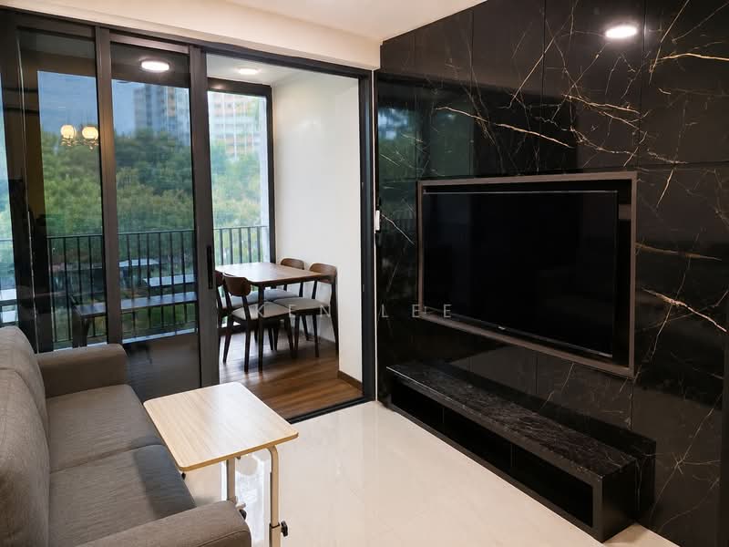 Riverfront Residences, 41 Hougang Avenue 7, 3 Bedrooms, 915 sqft, Condominium For Sale, by Ken Lee, 500146347 - Living Room - PropertyGuru.com.sg